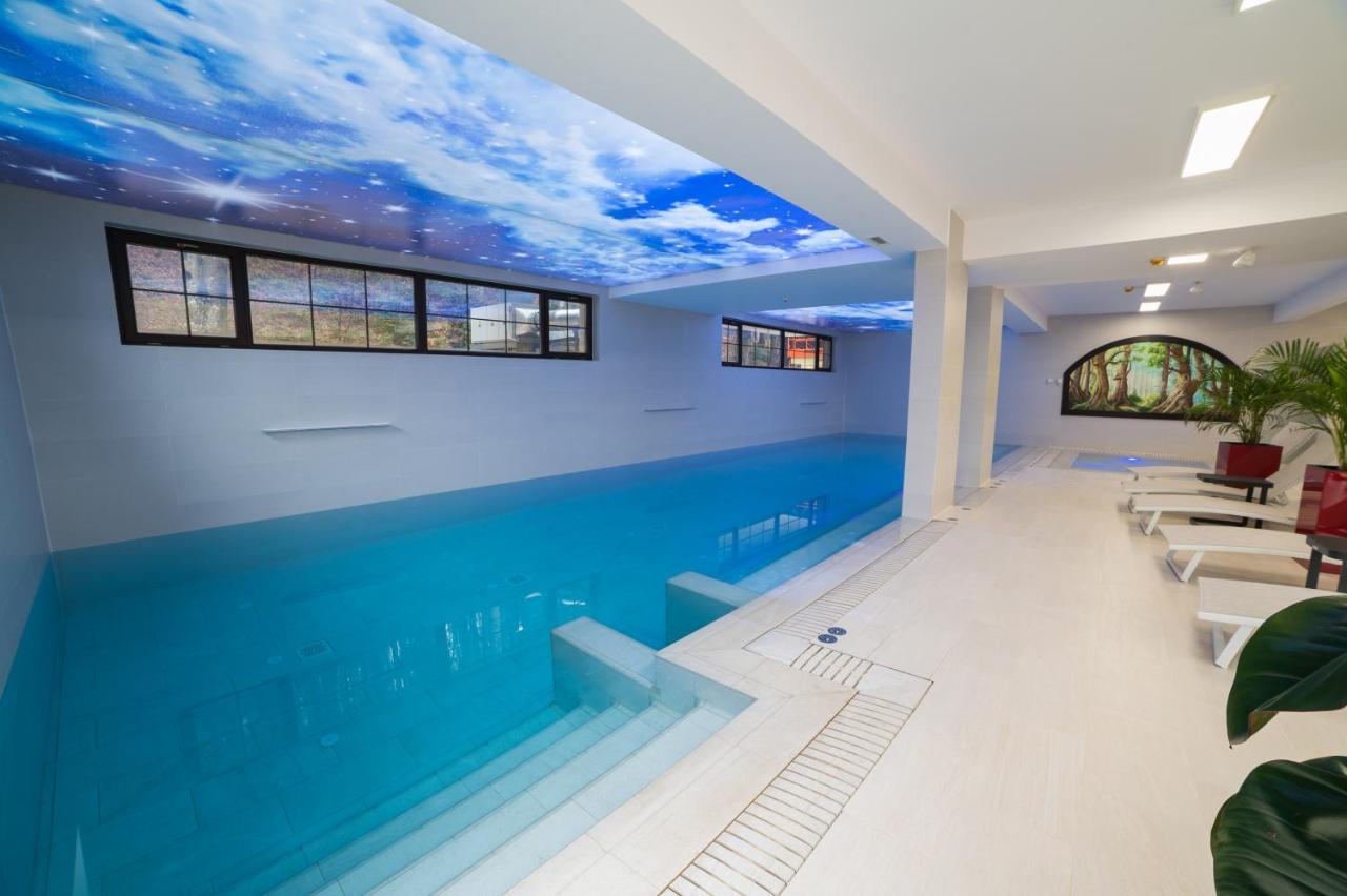 Piatra Pinului Ski & Spa 구라후모룰루이 외부 사진