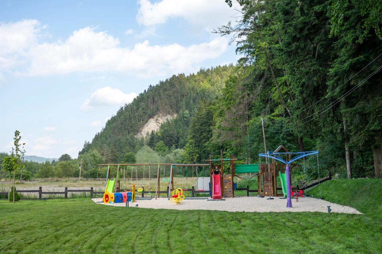 Piatra Pinului Ski & Spa 구라후모룰루이 외부 사진